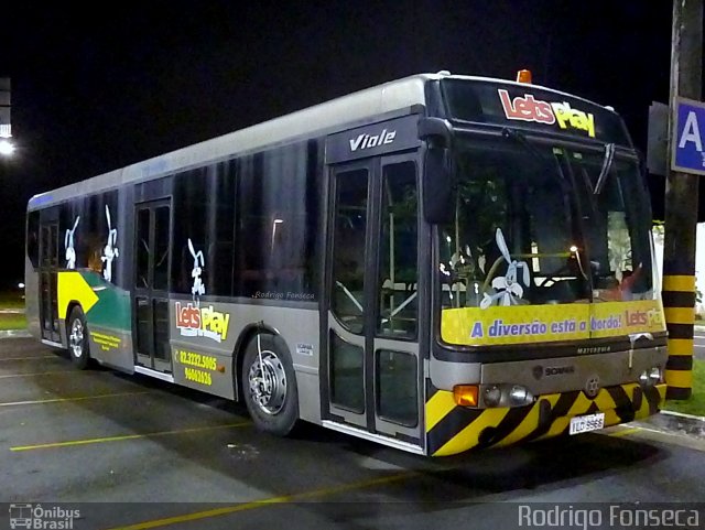 Ônibus Particulares 9966 na cidade de Maceió, Alagoas, Brasil, por Rodrigo Fonseca. Número da foto: #1820669.