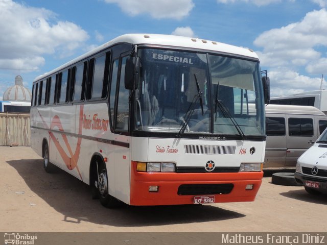 União Turismo 106 na cidade de Juazeiro do Norte, Ceará, Brasil, por Matheus França Diniz. Número da foto: #1824005.