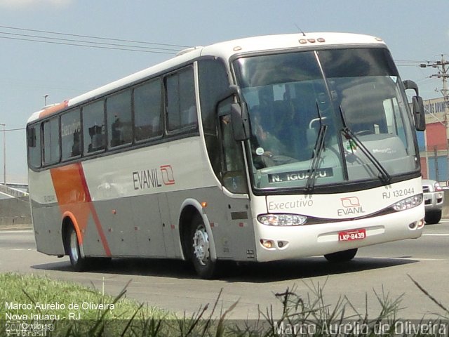 Evanil Transportes e Turismo RJ 132.044 na cidade de Nova Iguaçu, Rio de Janeiro, Brasil, por Marco Aurélio de Oliveira. Número da foto: #1826097.