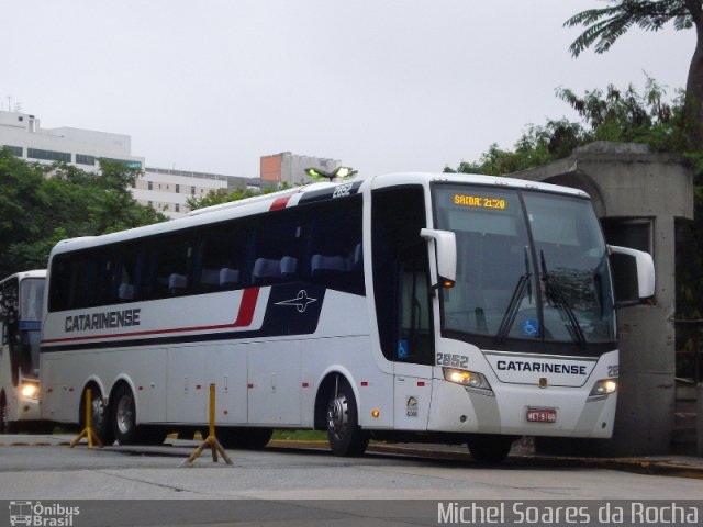 Auto Viação Catarinense 2852 na cidade de São Paulo, São Paulo, Brasil, por Michel Soares da Rocha. ID da foto: 1827024.