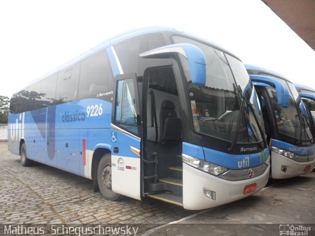 UTIL - União Transporte Interestadual de Luxo 9226 na cidade de São Vicente, São Paulo, Brasil, por Matheus  Scheguschewsky. Número da foto: #1829689.