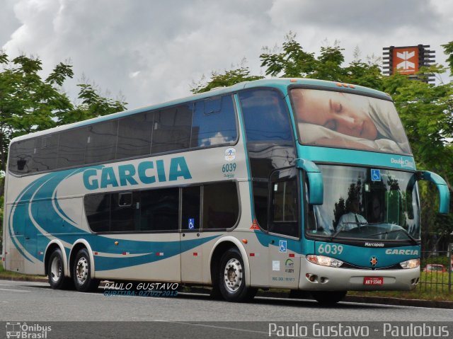 Viação Garcia 6039 na cidade de Curitiba, Paraná, Brasil, por Paulo Gustavo. Número da foto: #1773666.