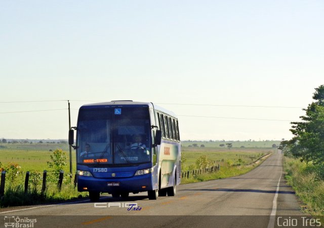 Viação Águia Branca 17580 na cidade de São Mateus, Espírito Santo, Brasil, por Caio Trés. Número da foto: #1777380.
