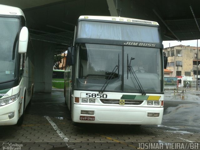 Empresa Gontijo de Transportes 5850 na cidade de Belo Horizonte, Minas Gerais, Brasil, por Josimar Vieira. Número da foto: #1778707.