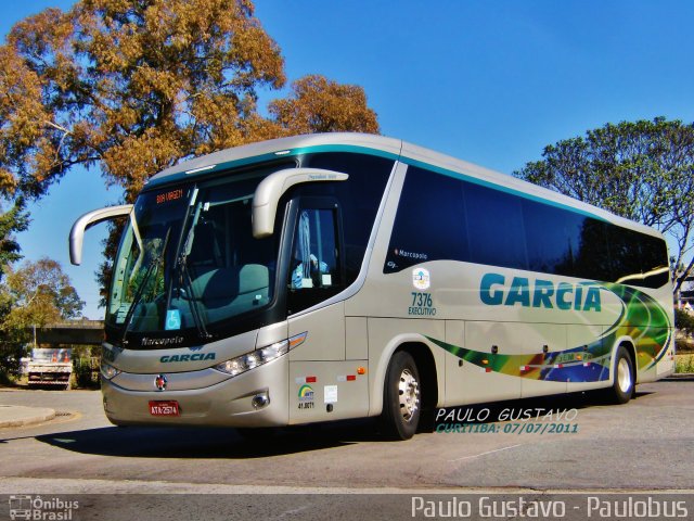 Viação Garcia 7376 na cidade de Curitiba, Paraná, Brasil, por Paulo Gustavo. Número da foto: #1778129.