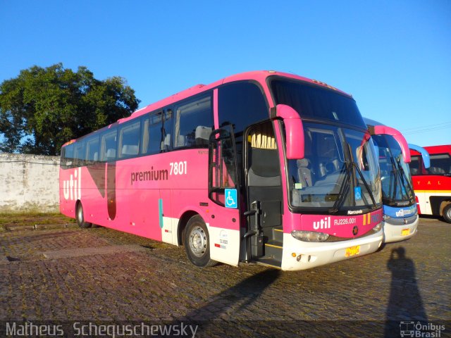UTIL - União Transporte Interestadual de Luxo 7801 na cidade de Santos, São Paulo, Brasil, por Matheus  Scheguschewsky. Número da foto: #1783378.