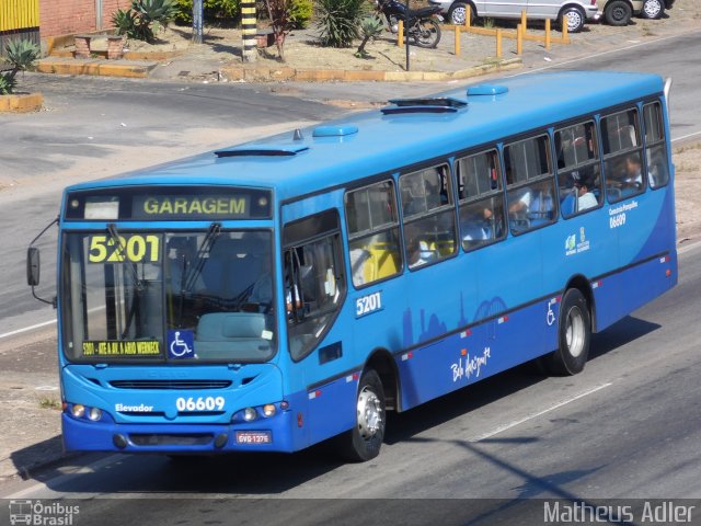 Auto Omnibus Floramar 06609 na cidade de Belo Horizonte, Minas Gerais, Brasil, por Matheus Adler. ID da foto: 1782071.