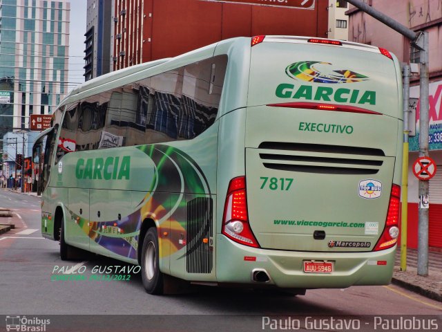 Viação Garcia 7817 na cidade de Curitiba, Paraná, Brasil, por Paulo Gustavo. Número da foto: #1782923.