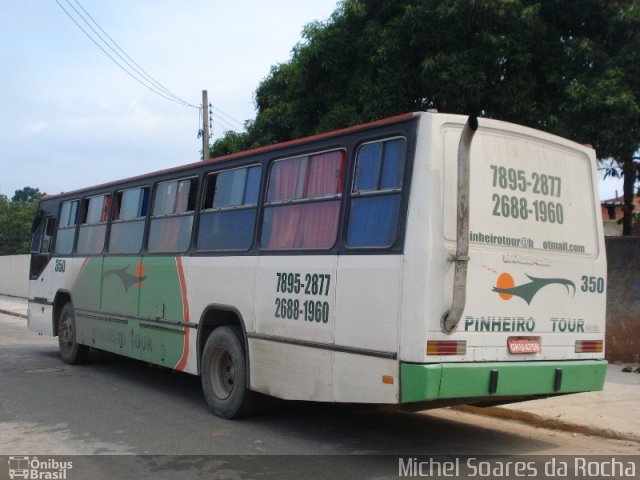 Pinheiro Tour 350 na cidade de Itaguaí, Rio de Janeiro, Brasil, por Michel Soares da Rocha. Número da foto: #1784986.