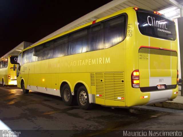 Viação Itapemirim 8871 na cidade de Belo Horizonte, Minas Gerais, Brasil, por Maurício Nascimento. Número da foto: #1831690.