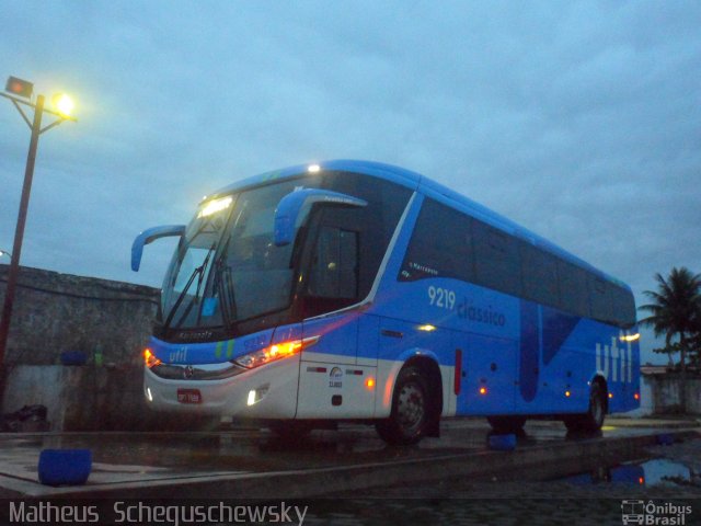 UTIL - União Transporte Interestadual de Luxo 9219 na cidade de São Vicente, São Paulo, Brasil, por Matheus  Scheguschewsky. Número da foto: #1832331.