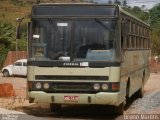 Escolares KNC7415 na cidade de Capelinha, Minas Gerais, Brasil, por Breno Martins. Número da foto: #1853009.