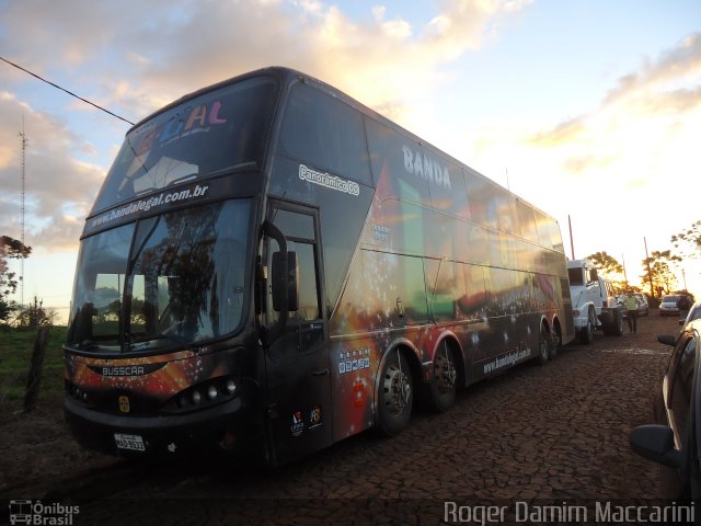 Banda Legal 9533 na cidade de Realeza, Paraná, Brasil, por Roger Damim Maccarini. Número da foto: #1857257.
