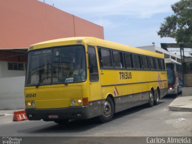 Viação Itapemirim 41041 na cidade de Rio de Janeiro, Rio de Janeiro, Brasil, por Carlos Almeida. ID da foto: 1856545.