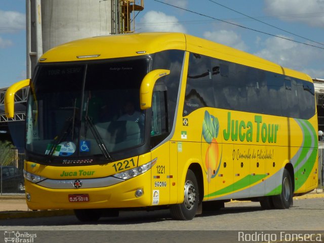 Juca Tour Viagens e Turismo 1221 na cidade de Caruaru, Pernambuco, Brasil, por Rodrigo Fonseca. Número da foto: #1860957.