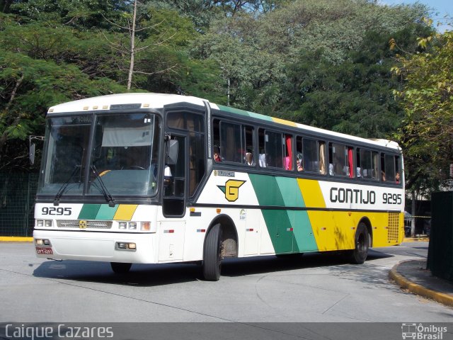 Empresa Gontijo de Transportes 9295 na cidade de São Paulo, São Paulo, Brasil, por Caique Cazares. ID da foto: 1863189.