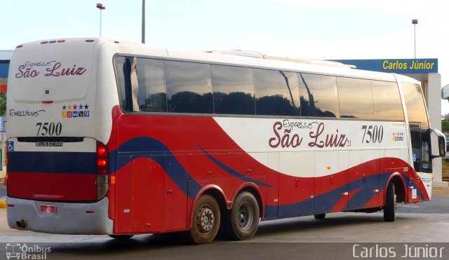 Expresso São Luiz 7500 na cidade de Goiânia, Goiás, Brasil, por Carlos Júnior. ID da foto: 1865301.