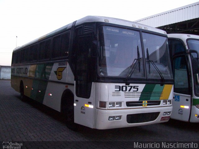 Empresa Gontijo de Transportes 3075 na cidade de Contagem, Minas Gerais, Brasil, por Maurício Nascimento. ID da foto: 1867655.