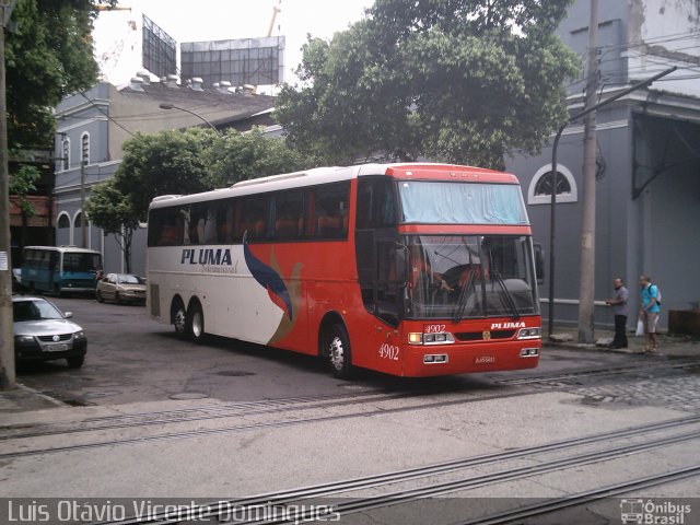 Pluma Conforto e Turismo 4902 na cidade de Rio de Janeiro, Rio de Janeiro, Brasil, por Luis Otávio Vicente Domingues. Número da foto: #1868299.