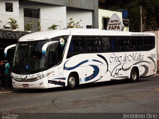 Viação Cruz de Malta Turismo 4300 na cidade de Aparecida, São Paulo, Brasil, por Jerônimo Diniz. Número da foto: #1869398.