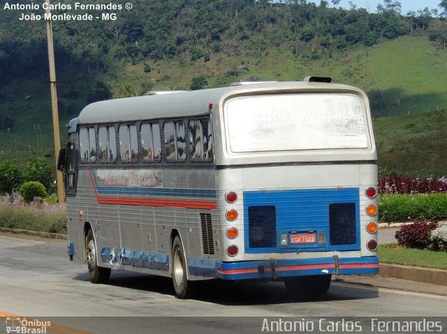 Ataide Turismo 7322 na cidade de João Monlevade, Minas Gerais, Brasil, por Antonio Carlos Fernandes. Número da foto: #1834726.