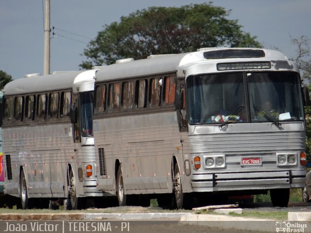 Ônibus Particulares 2200 na cidade de Teresina, Piauí, Brasil, por João Victor. ID da foto: 1875862.