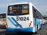 Transportes Amigos Unidos 51024 na cidade de Rio de Janeiro, Rio de Janeiro, Brasil, por Leonardo  Branco da Silveira. Número da foto: #:id.