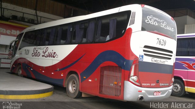 Expresso São Luiz 7620 na cidade de Goiânia, Goiás, Brasil, por Helder Alencar. Número da foto: #1878219.
