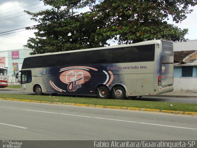 GP Tur 4501 na cidade de Guaratinguetá, São Paulo, Brasil, por Fabio Alcantara. Número da foto: #1878683.