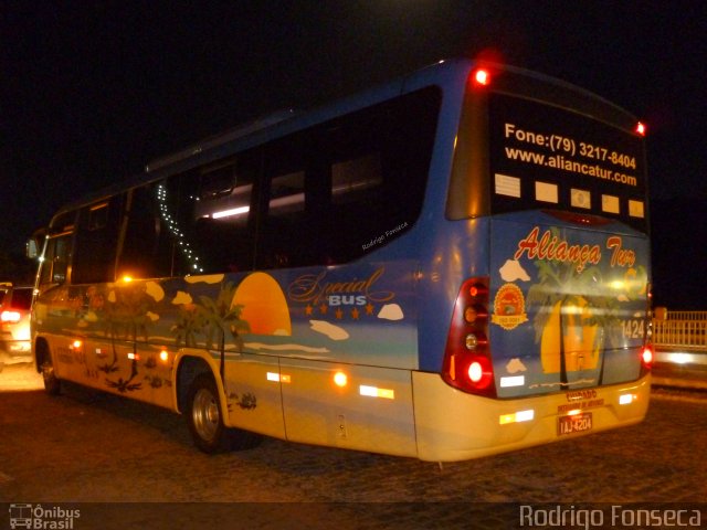 Aliança Tur Transporte de Passageiros e Turismo 1424 na cidade de Piranhas, Alagoas, Brasil, por Rodrigo Fonseca. ID da foto: 1882029.