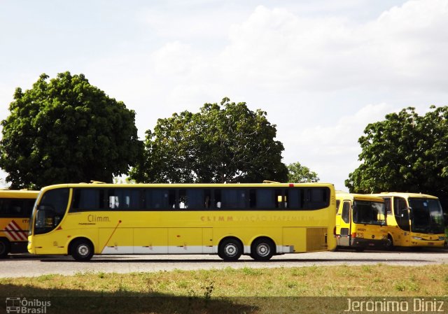 Viação Itapemirim 8103 na cidade de Vitória da Conquista, Bahia, Brasil, por Jerônimo Diniz. Número da foto: #1880821.