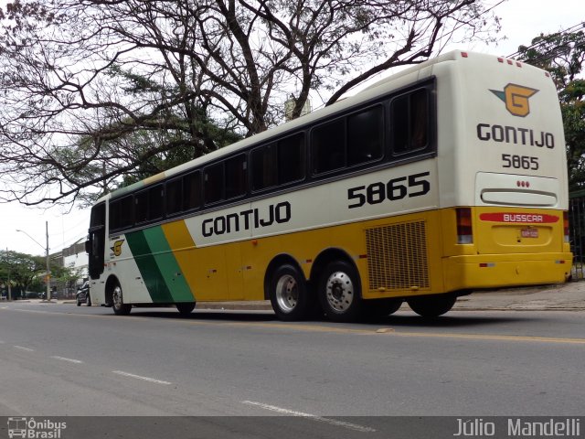 Empresa Gontijo de Transportes 5865 na cidade de Belo Horizonte, Minas Gerais, Brasil, por Júlio  Mandelli. ID da foto: 1880397.