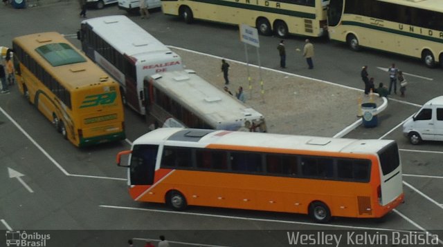 Ônibus Particulares 7598 na cidade de Aparecida, São Paulo, Brasil, por Weslley Kelvin Batista. Número da foto: #1883190.