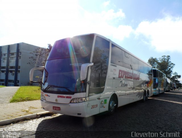 Expresso União Turismo 2019 na cidade de Santa Maria, Rio Grande do Sul, Brasil, por Cleverton Schmitt. Número da foto: #1884313.