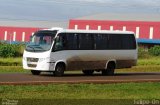 Ônibus Particulares W9 na cidade de Cascavel, Paraná, Brasil, por Felipe  Dn. Número da foto: #:id.