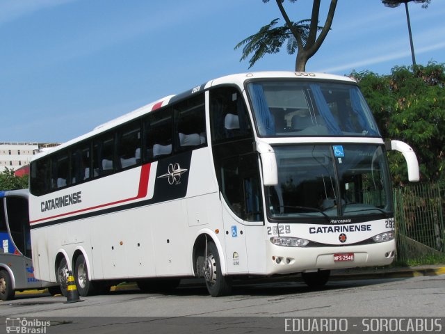 Auto Viação Catarinense 2929 na cidade de São Paulo, São Paulo, Brasil, por EDUARDO - SOROCABUS. Número da foto: #1884597.