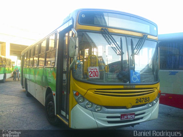 Lotaxi Transportes Urbanos 24783 na cidade de Brasília, Distrito Federal, Brasil, por Daniel Rodrigues. Número da foto: #1886810.