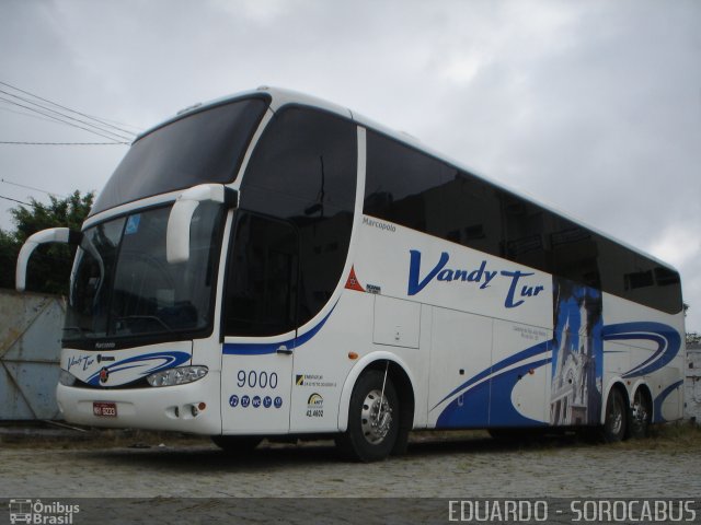 Vandy Tur Turismo & Viagens 9000 na cidade de Aparecida, São Paulo, Brasil, por EDUARDO - SOROCABUS. Número da foto: #1886769.