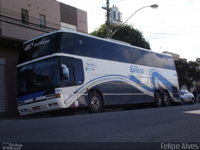 Trans Express 1212 na cidade de Pelotas, Rio Grande do Sul, Brasil, por Felipe Alves. Número da foto: #1889880.