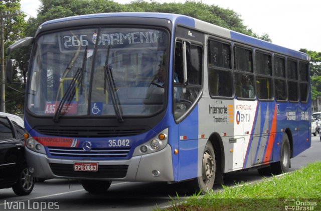 Transmetro Transportes Metropolitanos 35.042 na cidade de São Paulo, São Paulo, Brasil, por Ivan da Silva Lopes. ID da foto: 1836739.