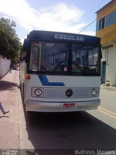 Escolares 9632 na cidade de Serra, Espírito Santo, Brasil, por Matheus Mendes. ID da foto: 1838288.