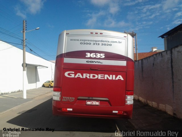 Expresso Gardenia 3635 na cidade de Poços de Caldas, Minas Gerais, Brasil, por Gabriel Romualdo Rey . Número da foto: #1840136.