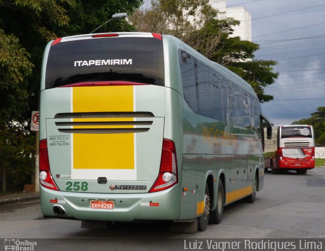 Viação Itapemirim 258 na cidade de São José dos Campos, São Paulo, Brasil, por Luiz Vagner Rodrigues Lima. Número da foto: #1842064.