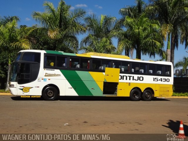 Empresa Gontijo de Transportes 15430 na cidade de Patos de Minas, Minas Gerais, Brasil, por Wagner Gontijo Várzea da Palma-mg. ID da foto: 1842167.