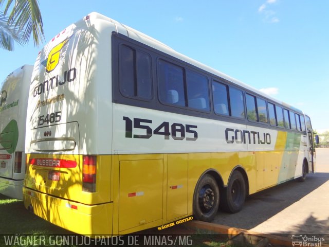 Empresa Gontijo de Transportes 15485 na cidade de Patos de Minas, Minas Gerais, Brasil, por Wagner Gontijo Várzea da Palma-mg. ID da foto: 1844123.