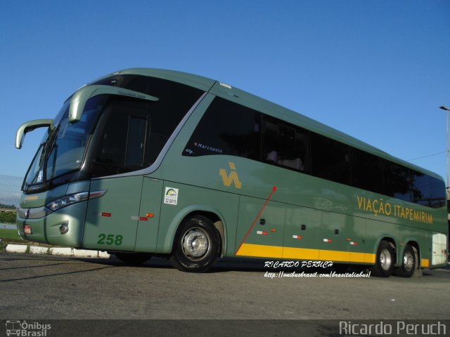 Viação Itapemirim 258 na cidade de Vitória, Espírito Santo, Brasil, por Ricardo Peruch. Número da foto: #1846726.