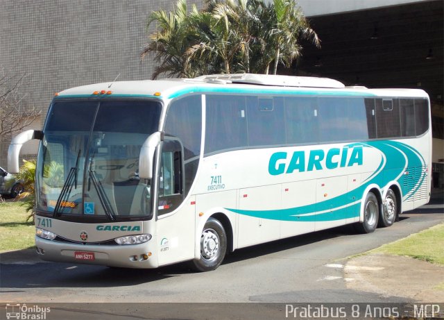 Viação Garcia 7411 na cidade de Apucarana, Paraná, Brasil, por Cristiano Soares da Silva. Número da foto: #1894428.