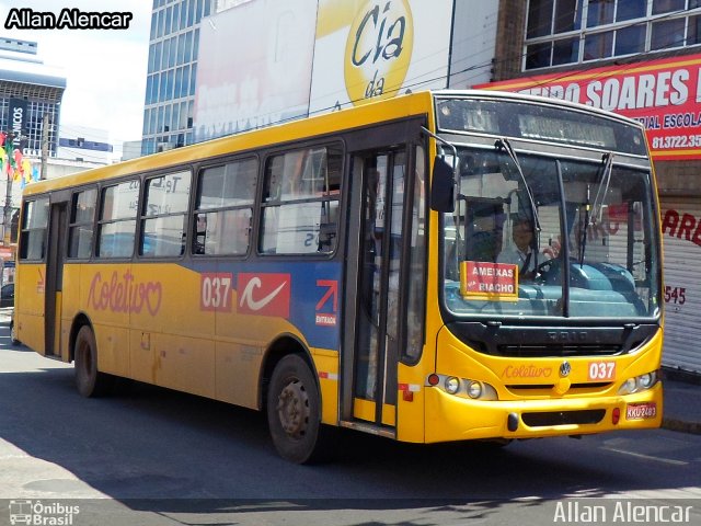 Coletivo Transportes 037 na cidade de Caruaru, Pernambuco, Brasil, por Allandylson Higor. Número da foto: #1893739.