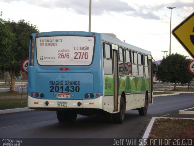 Expresso Riacho Grande 201430 na cidade de Riacho Fundo II, Distrito Federal, Brasil, por Jefferson Willian da Silva de Sousa. Número da foto: #1892705.