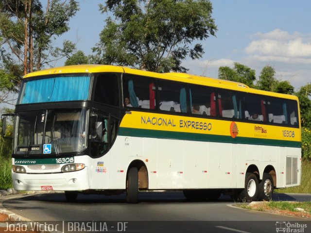 Nacional Expresso 16308 na cidade de Brasília, Distrito Federal, Brasil, por João Victor. Número da foto: #1913121.